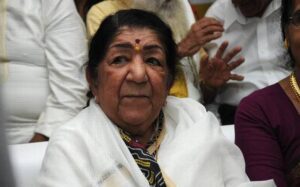 1LATA MANGESHKAR