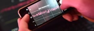 5G data transfer speedometer Deutsche Telekom hero
