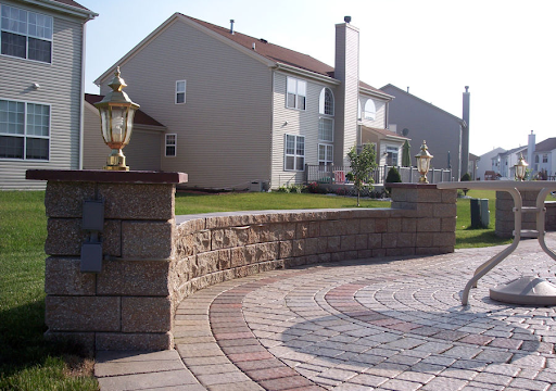 brick paver patio contractor