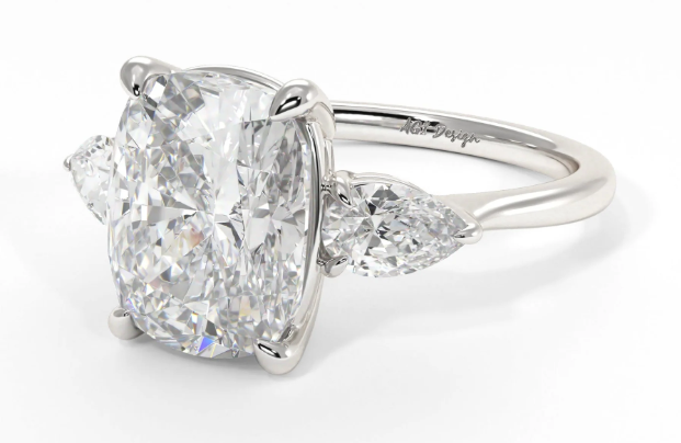 custom diamond rings in Toronto